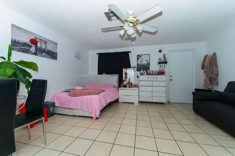 777 Sw 9th Avenue Miami FL 33130