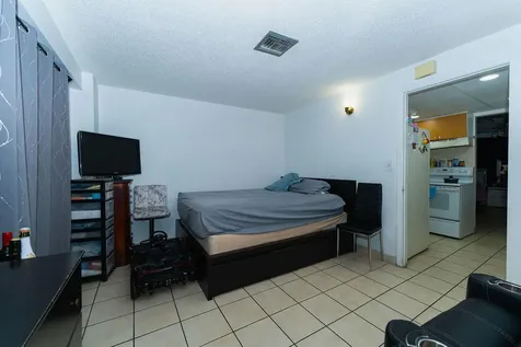 777 Sw 9th Avenue Miami FL 33130