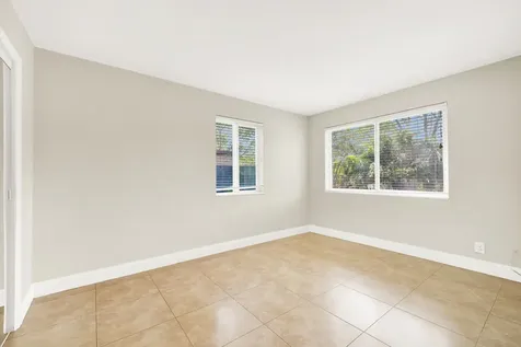 64 Ne 7th Court Deerfield Beach FL 33441
