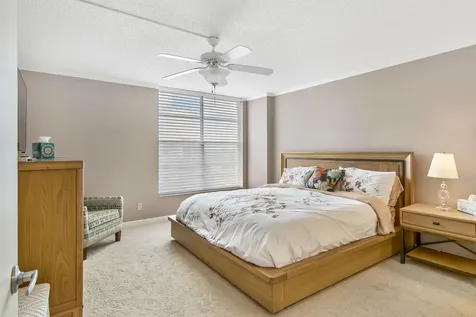 20 Royal Palm Way Boca Raton FL 33432