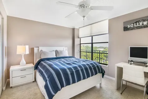 20 Royal Palm Way Boca Raton FL 33432