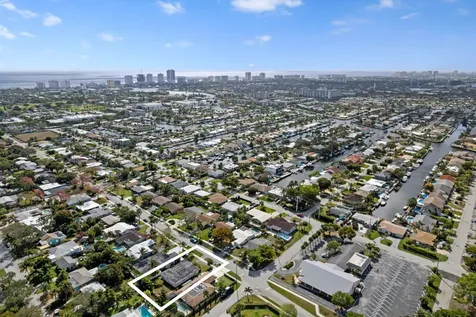 1305 Se 2nd Street Pompano Beach FL 33060