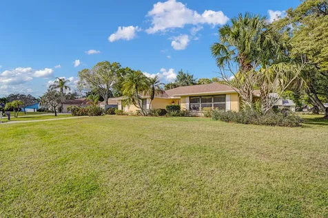 1106 Driftwood Lane Fort Pierce FL 34982