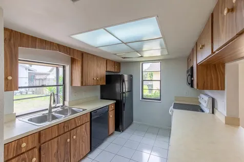 12466 Guilford Way Wellington FL 33414