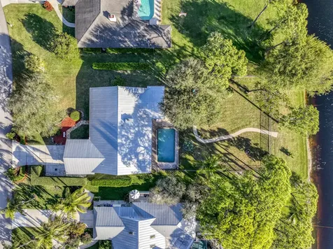6062 Woodlake Road Jupiter FL 33458
