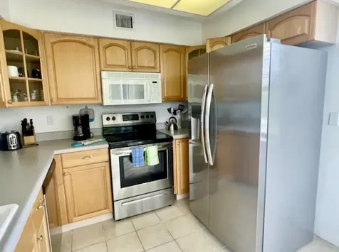 600 Egret Circle Delray Beach FL 33444