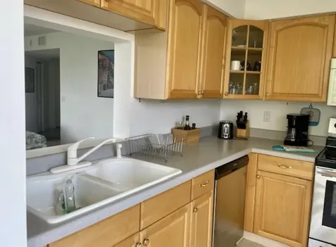 600 Egret Circle Delray Beach FL 33444
