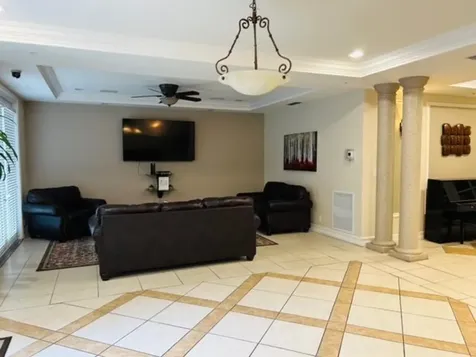 533 Ne 3rd Avenue Fort Lauderdale FL 33301