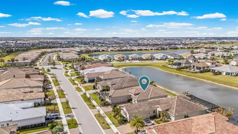 9122 Sw Pepoli Way Port Saint Lucie FL 34987