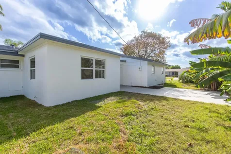 7220 Clarke Road Lake Clarke Shores FL 33406