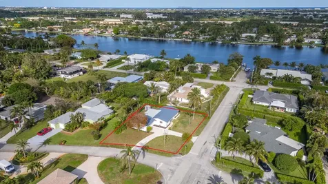 7220 Clarke Road Lake Clarke Shores FL 33406