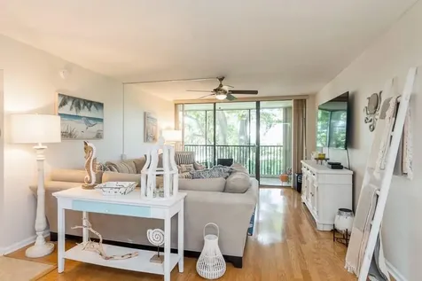 1605 S Us Highway 1 Jupiter FL 33477