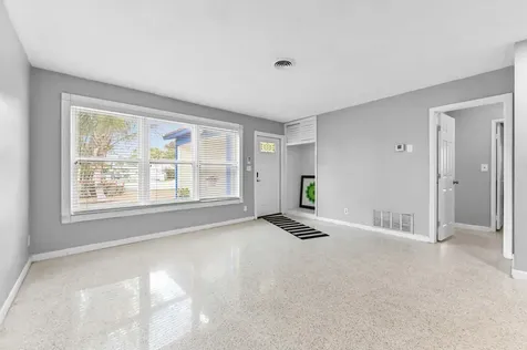 6260 Nw 19th Street Sunrise FL 33313