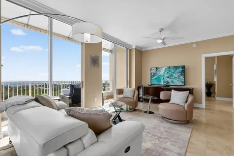 700 E Boynton Beach Boulevard Boynton Beach FL 33435