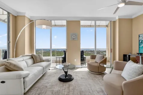 700 E Boynton Beach Boulevard Boynton Beach FL 33435