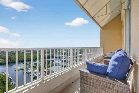 700 E Boynton Beach Boulevard Boynton Beach FL 33435