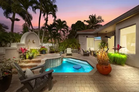 2395 Kemps Bay West Palm Beach FL 33411