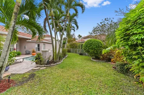 2395 Kemps Bay West Palm Beach FL 33411