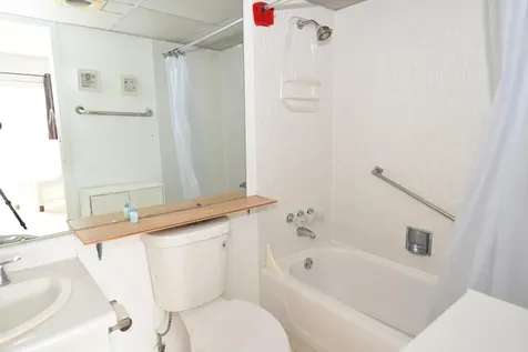 715 Saxony O Delray Beach FL 33446
