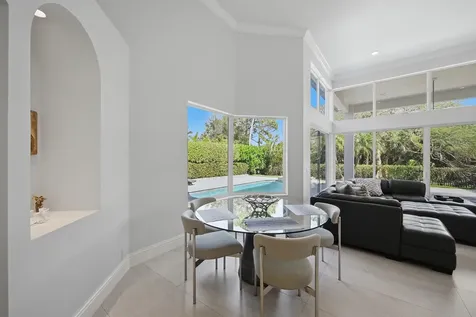5006 Nw 24th Circle Boca Raton FL 33431