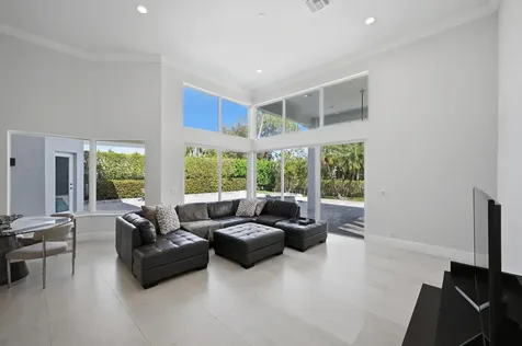 5006 Nw 24th Circle Boca Raton FL 33431