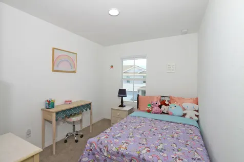 656 Ne Waters Edge Lane Port Saint Lucie FL 34983