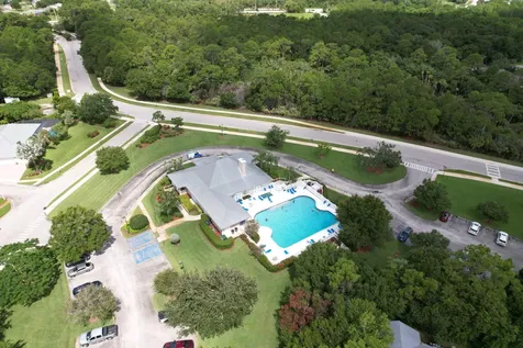 656 Ne Waters Edge Lane Port Saint Lucie FL 34983