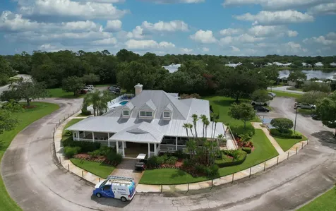 656 Ne Waters Edge Lane Port Saint Lucie FL 34983