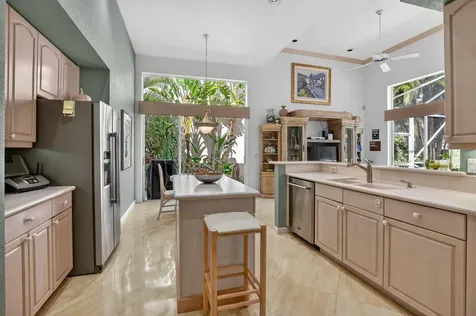 5184 Nw 25th Way Boca Raton FL 33496