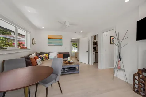509 Par Court North Palm Beach FL 33408