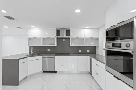 5341 N Andrews Avenue Oakland Park FL 33309