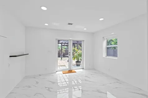 5341 N Andrews Avenue Oakland Park FL 33309
