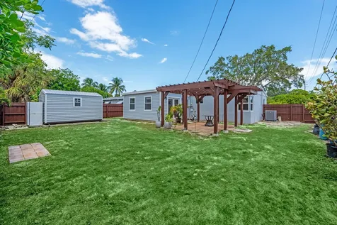 5341 N Andrews Avenue Oakland Park FL 33309