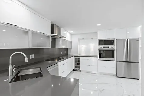 5341 N Andrews Avenue Oakland Park FL 33309