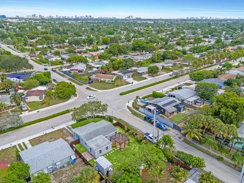 5341 N Andrews Avenue Oakland Park FL 33309