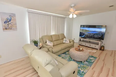400 N Highway A1a Jupiter FL 33477