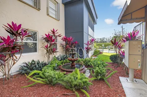173 Flanders D Delray Beach FL 33484