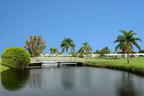 1005 Siesta Avenue Boynton Beach FL 33426