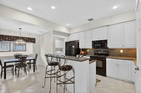 8046 Via Grande Boynton Beach FL 33437