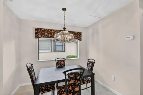 8046 Via Grande Boynton Beach FL 33437