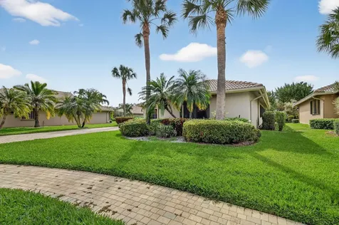 8046 Via Grande Boynton Beach FL 33437