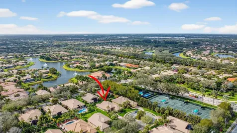 8046 Via Grande Boynton Beach FL 33437