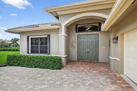 8046 Via Grande Boynton Beach FL 33437