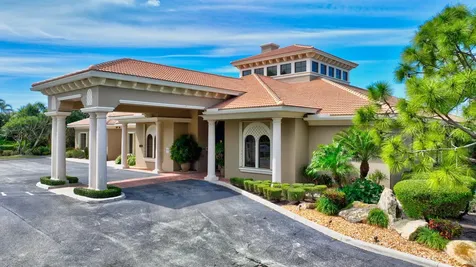 8046 Via Grande Boynton Beach FL 33437