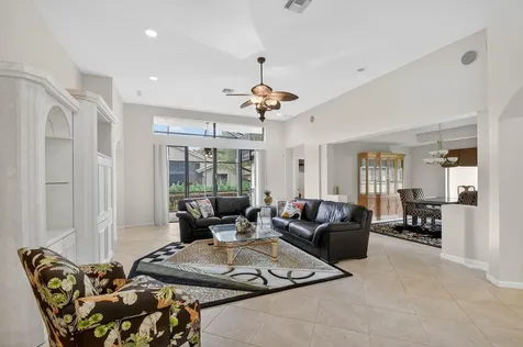 8046 Via Grande Boynton Beach FL 33437