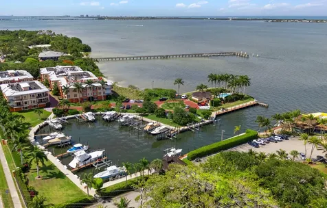 1533 Ne Outrigger Landings Drive Jensen Beach FL 34957