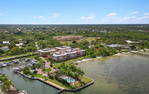 1533 Ne Outrigger Landings Drive Jensen Beach FL 34957