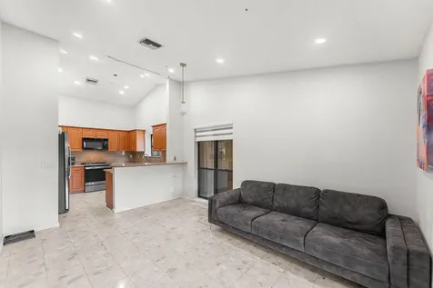 7587 Solimar Circle Boca Raton FL 33433