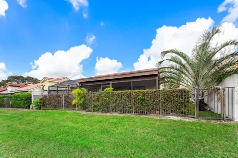 7587 Solimar Circle Boca Raton FL 33433