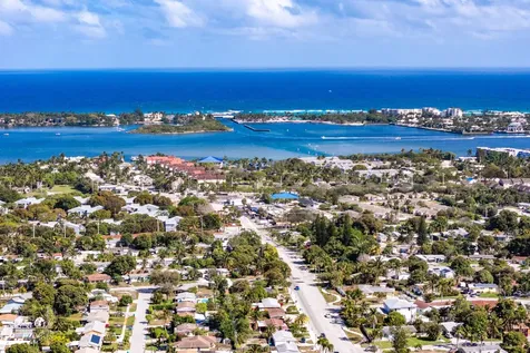 2191 Ne 1st Court Boynton Beach FL 33435